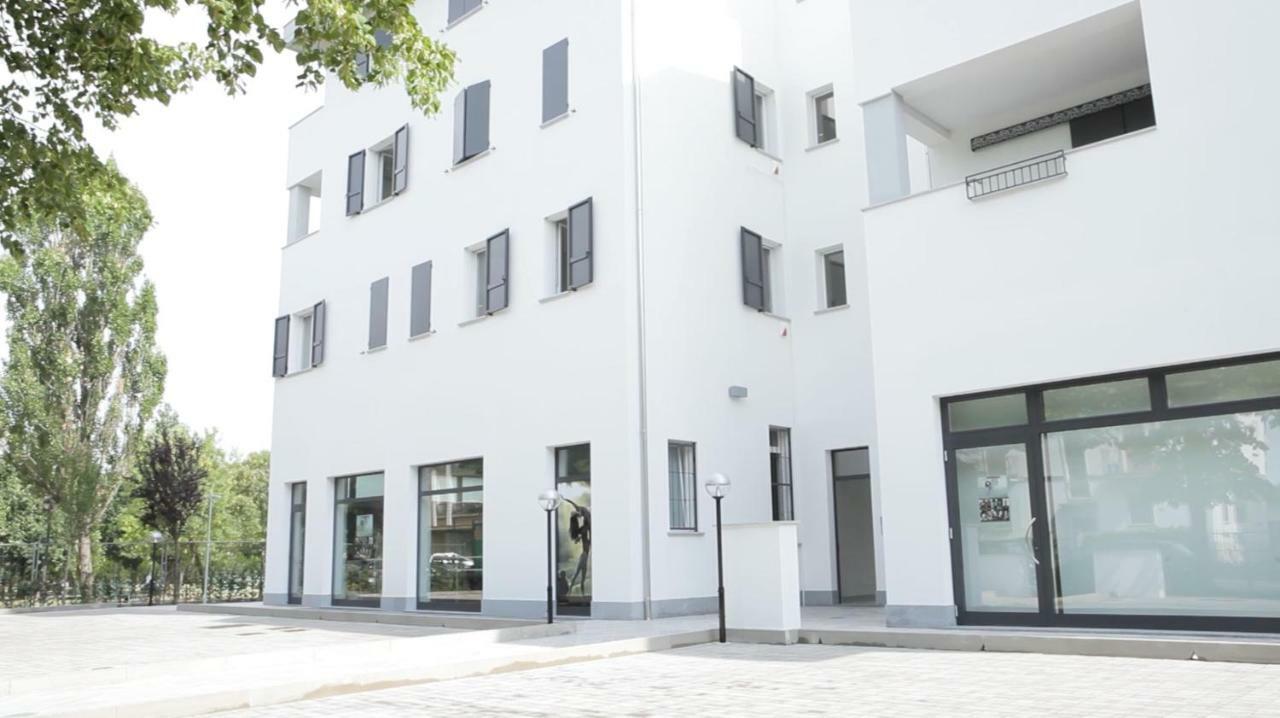 Affittacamere Piacenza Palace Ngoại thất bức ảnh